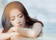 英雄联盟总决赛时间-极速舞步，当三笘薰在F1街道赛接管比赛，一场奥地利与澳大利亚的另类血拼