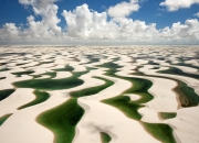 英雄联盟总决赛2025-时空撕裂者，吉林队万箭穿心压制马刺，利拉德天外飞仙惊艳四座