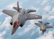 LOL决赛-铁幕破壁与巨人屠夫，足球世界里不可能的双重奏