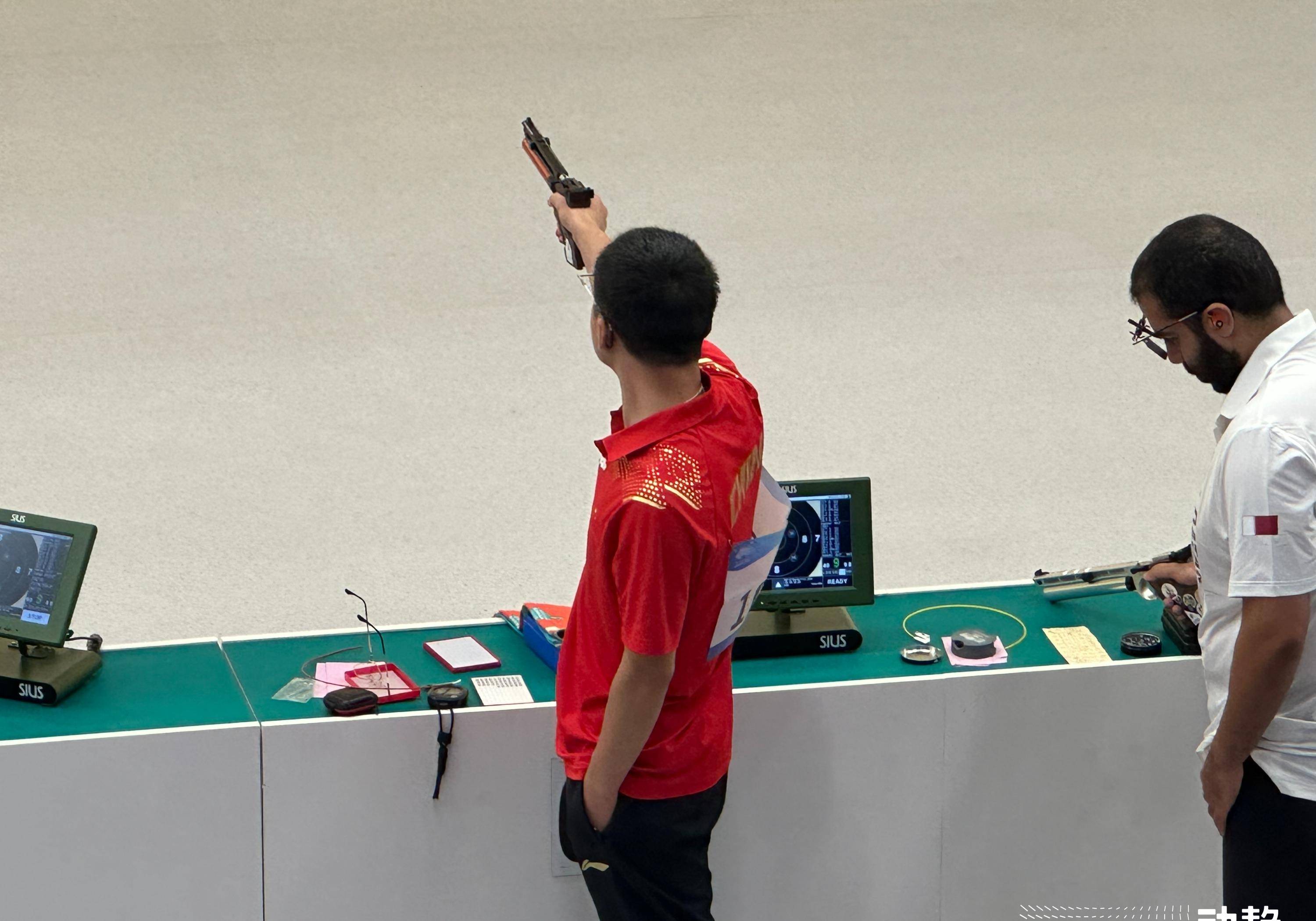 射击运动员稳定发挥夺得空气手枪冠军的简单介绍