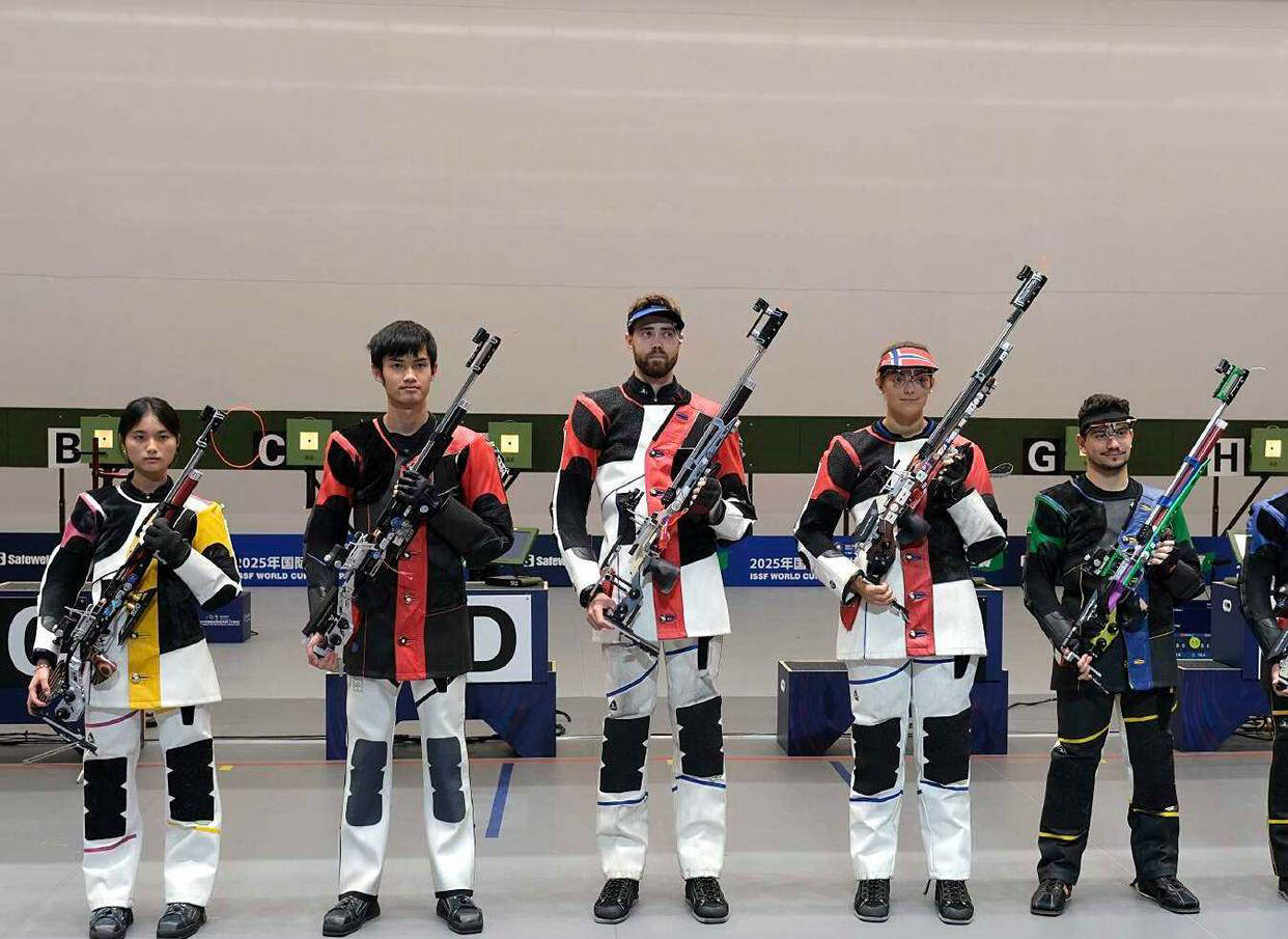 射击运动员稳定发挥夺得空气手枪冠军的简单介绍