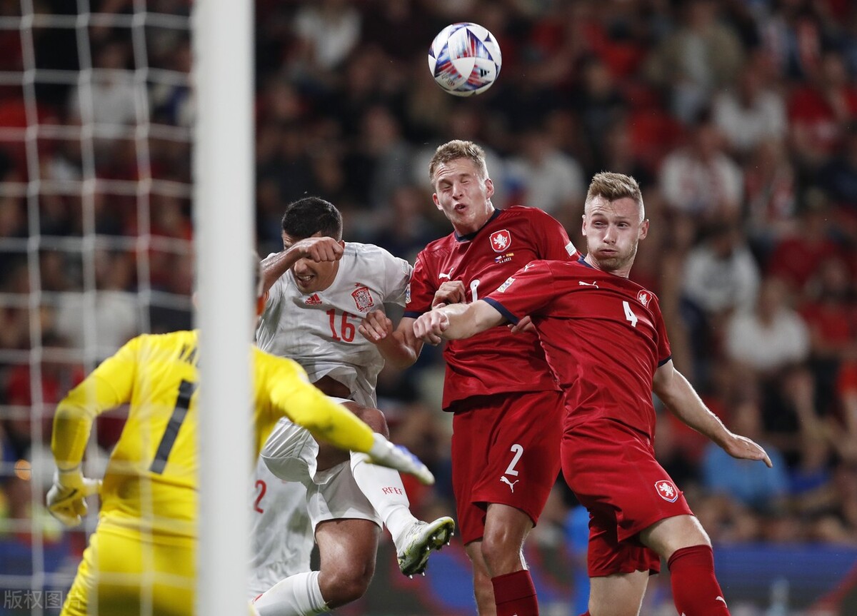 包含交锋青涩！欧洲足球正值人才崛起时的词条