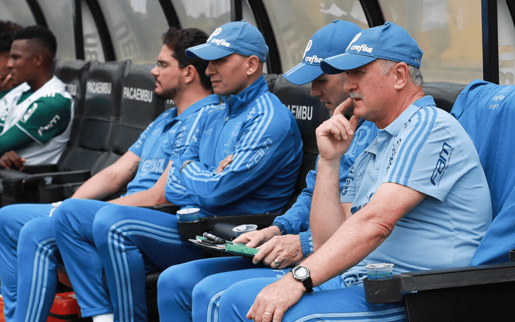 关于克鲁塞罗全队备战，球员精神饱满的信息