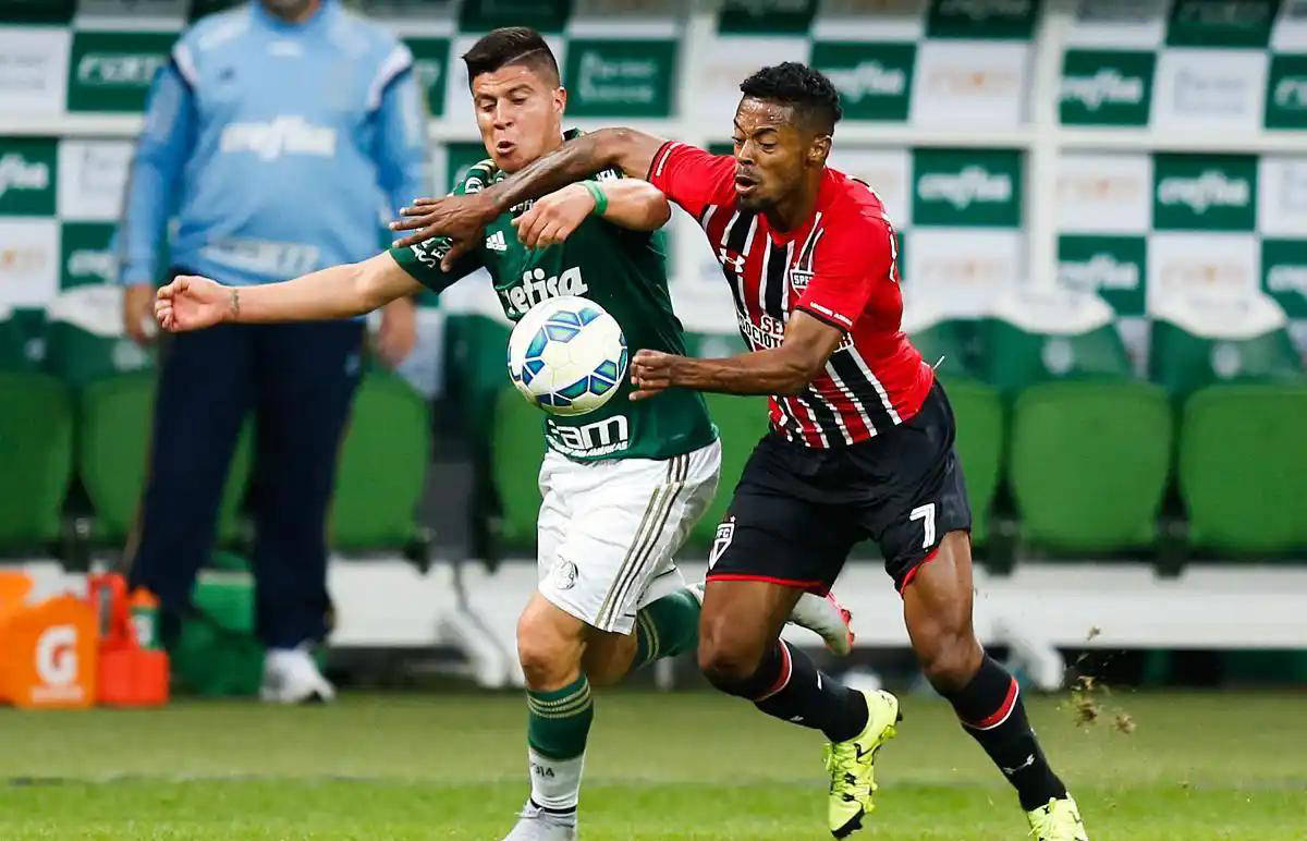 关于克鲁塞罗全队备战，球员精神饱满的信息