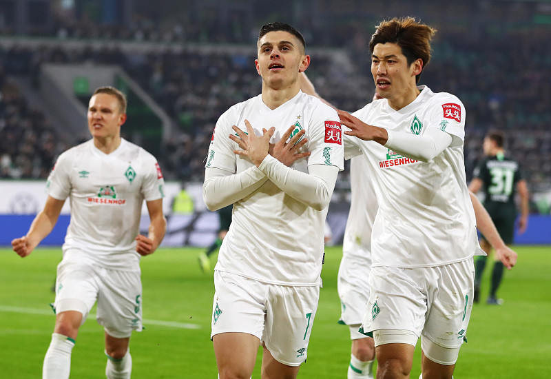 关于不莱梅主场告负，争取摆脱降级困境的信息