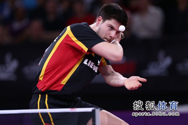 法国队力克波兰队，奥恰洛夫刷新纪录