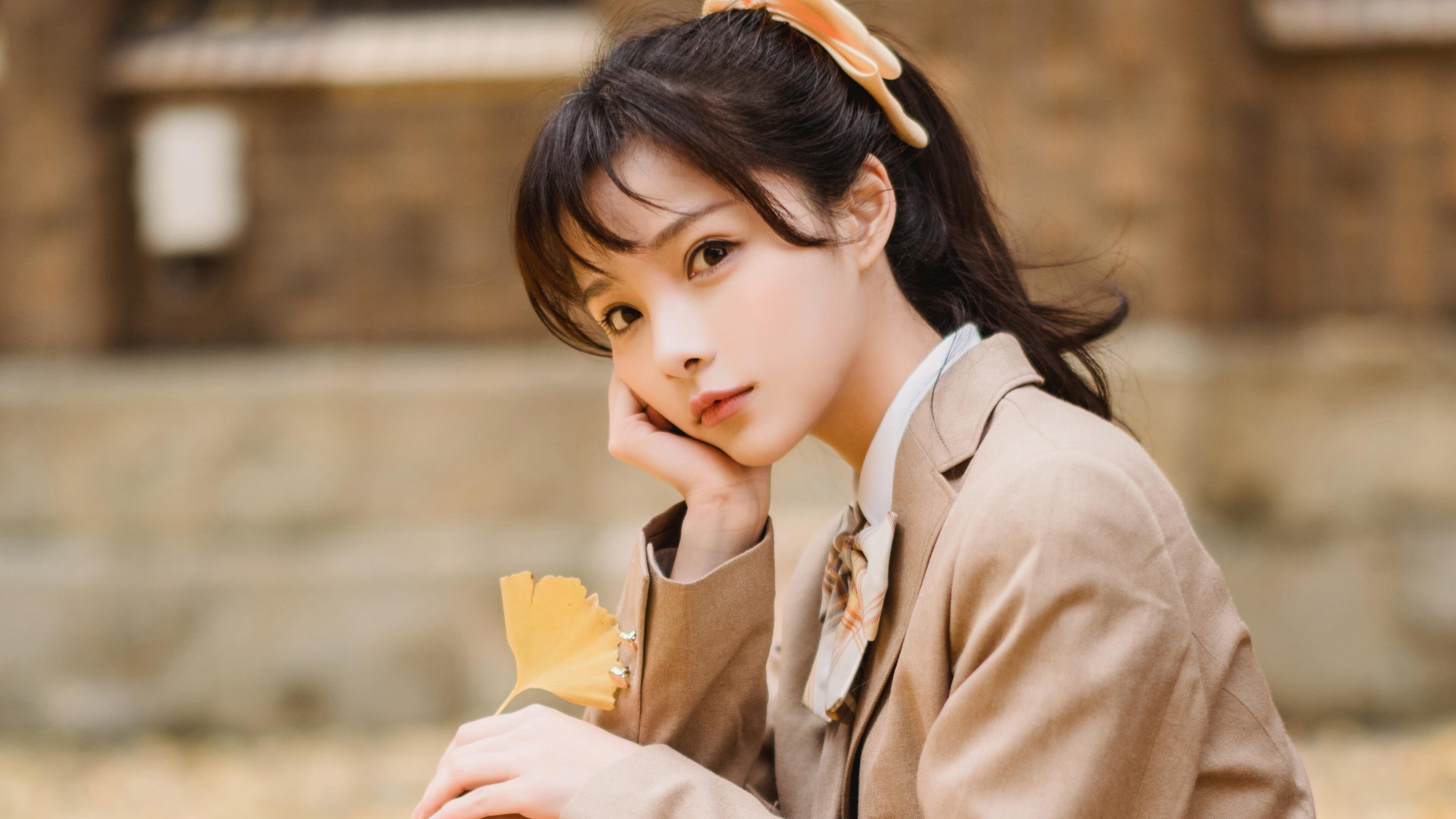 三分如雨，一锤定音，三点特质让库里成为关键先生