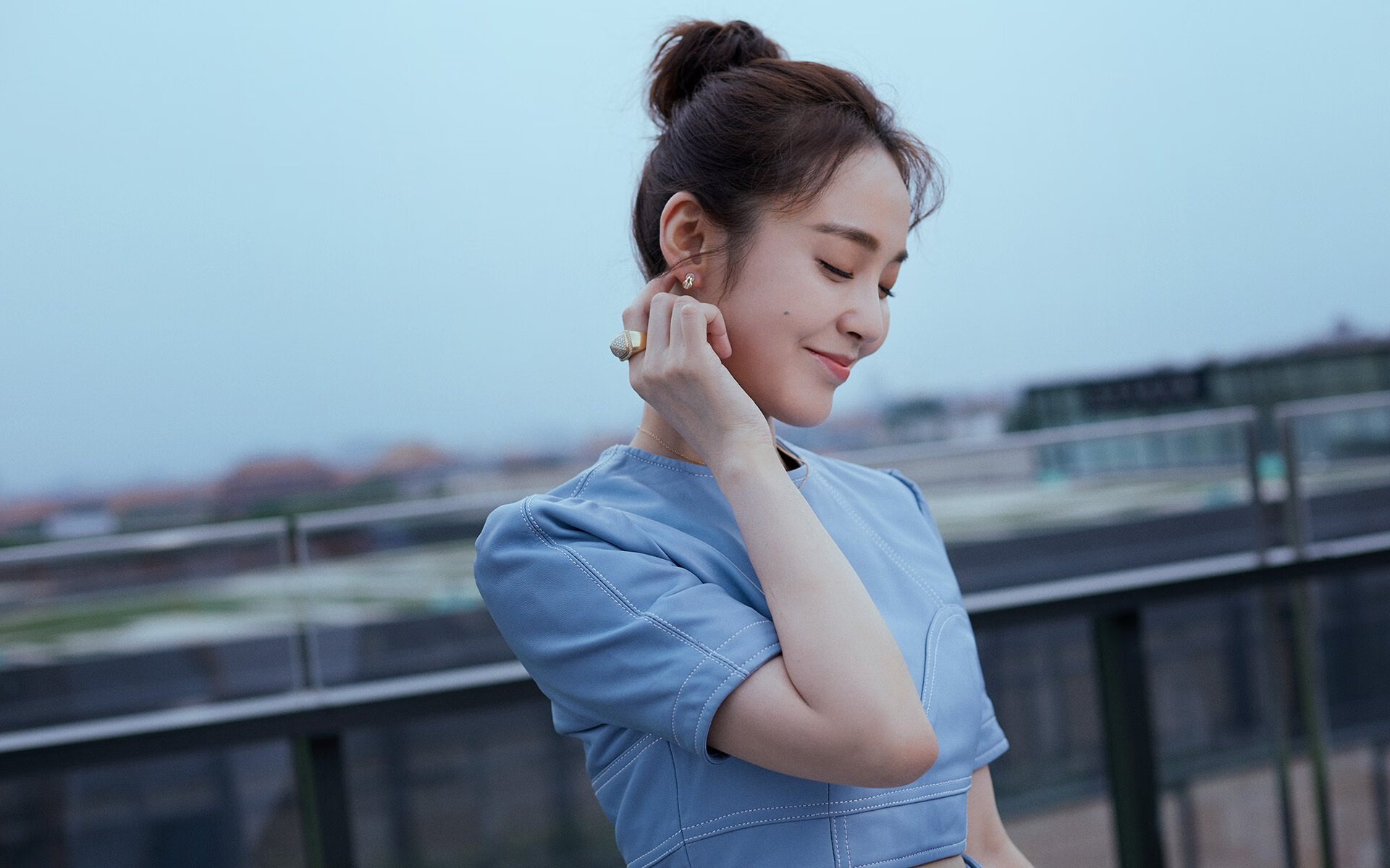 非典型胜利，当黄色潜水艇用非西班牙的方式压制了西班牙